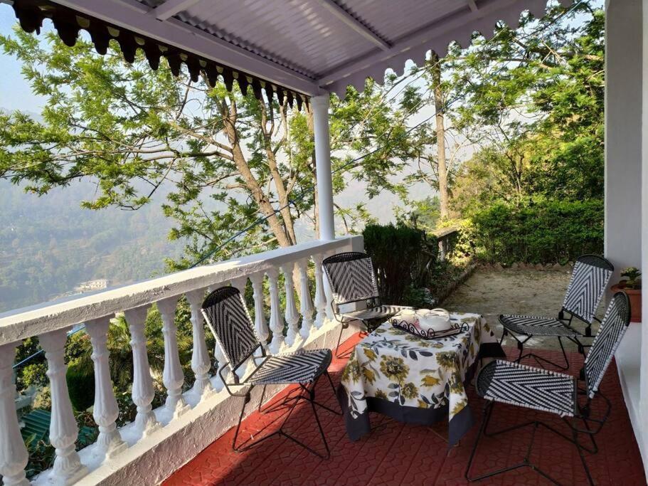Whistling Thrush Cottage, Bhimtal Найнитал Экстерьер фото
